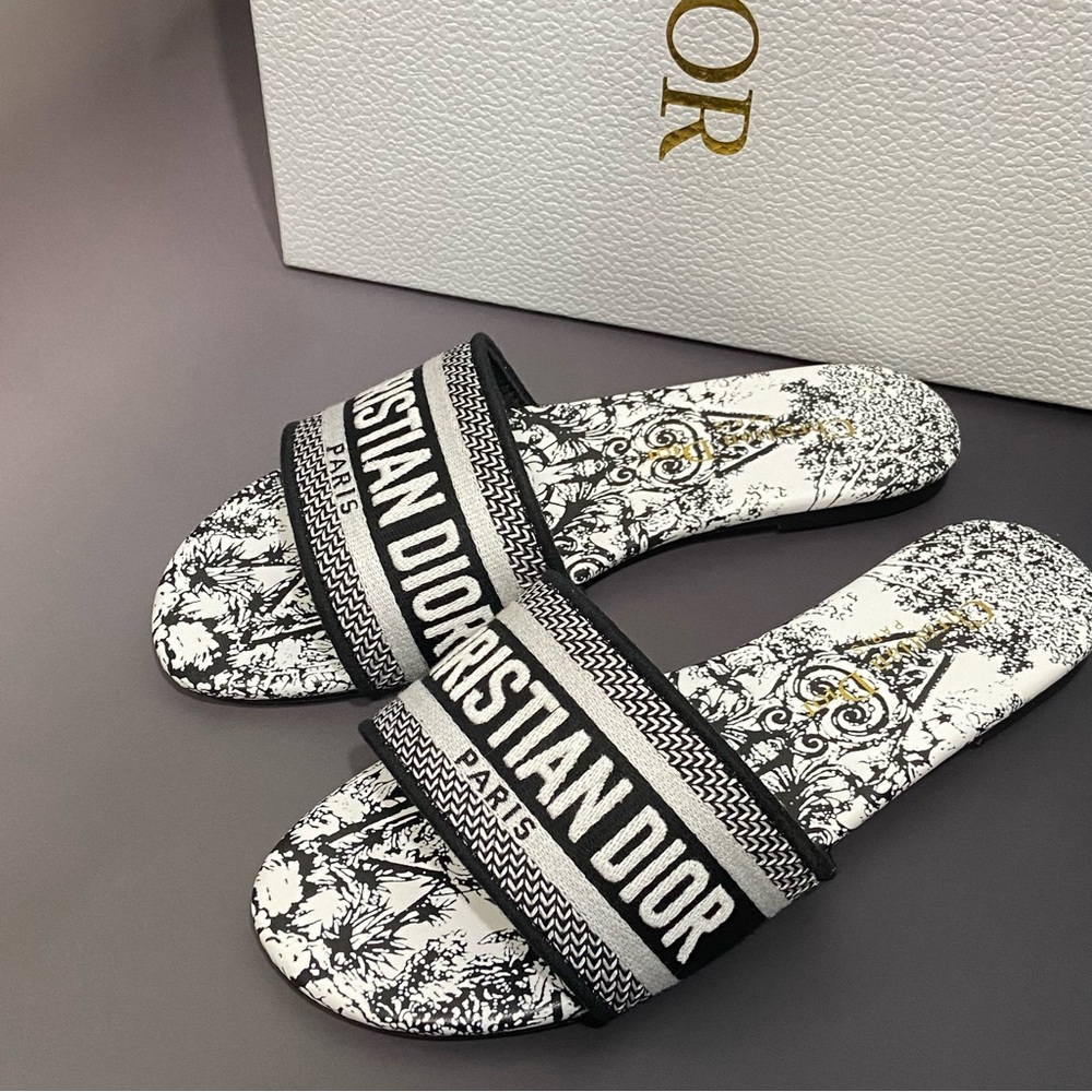 Dior Black and White Women's Slides